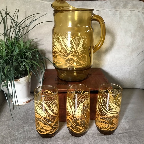 Vintage Anchor Hocking Golden Wheat pitcher set. - Picture 2 of 16